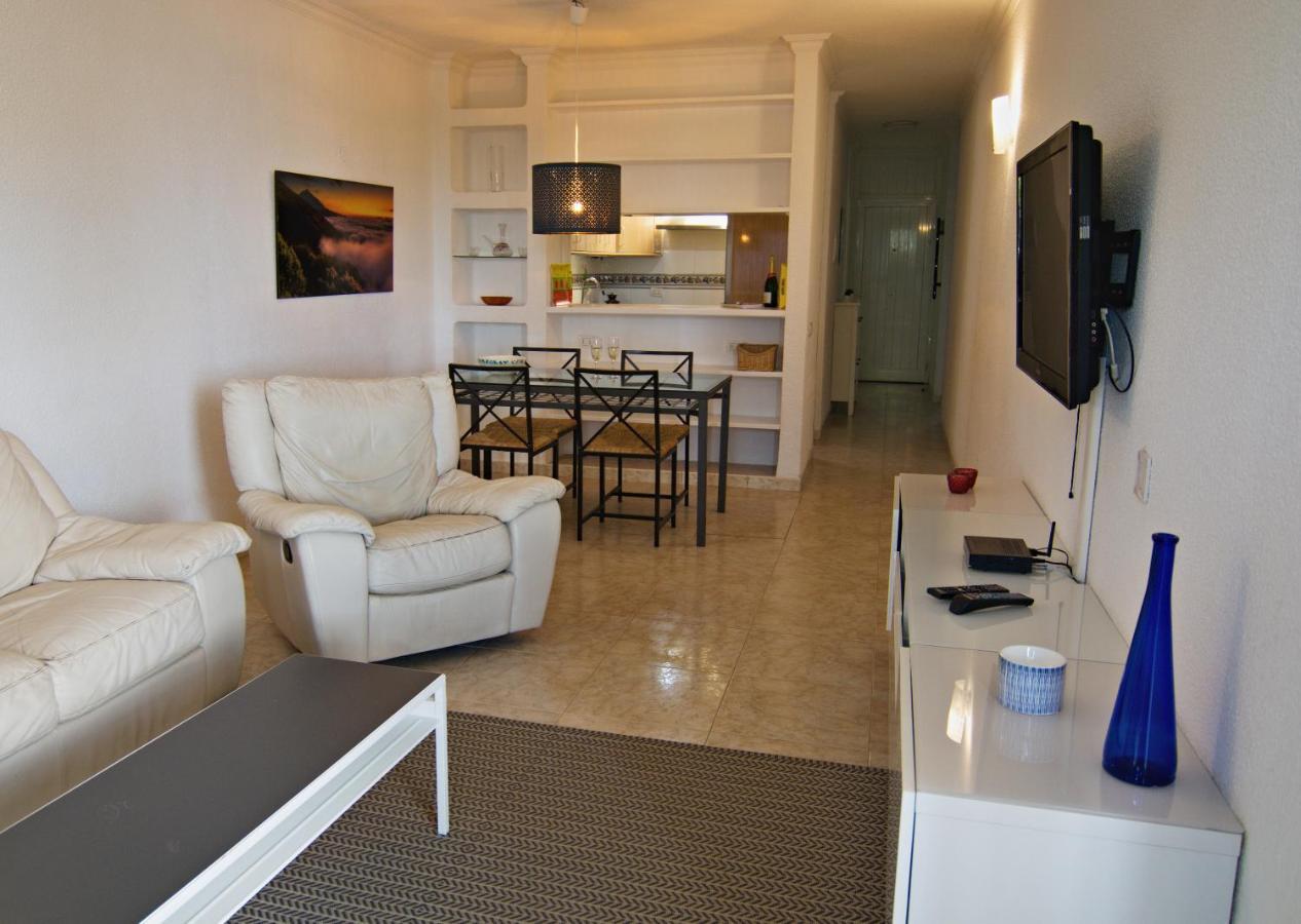 Azahara Apartamento Cerca Playa Las Vistas Los Cristianos Los Cristianos  Dış mekan fotoğraf