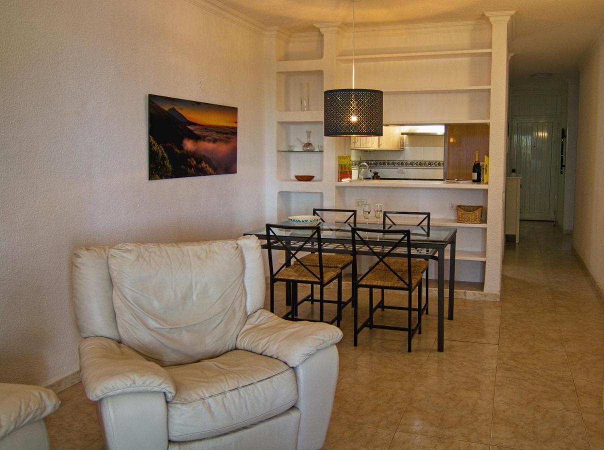 Azahara Apartamento Cerca Playa Las Vistas Los Cristianos Los Cristianos  Dış mekan fotoğraf